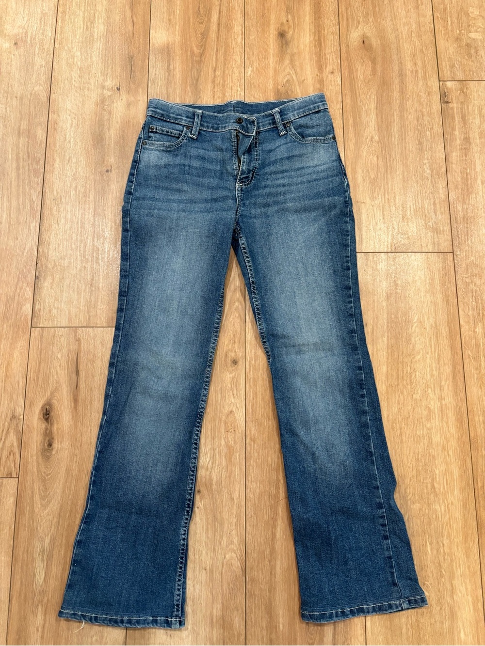 Girl’s 14 Wranglers Blue Bootcut Jeans - Classic Mid Wash